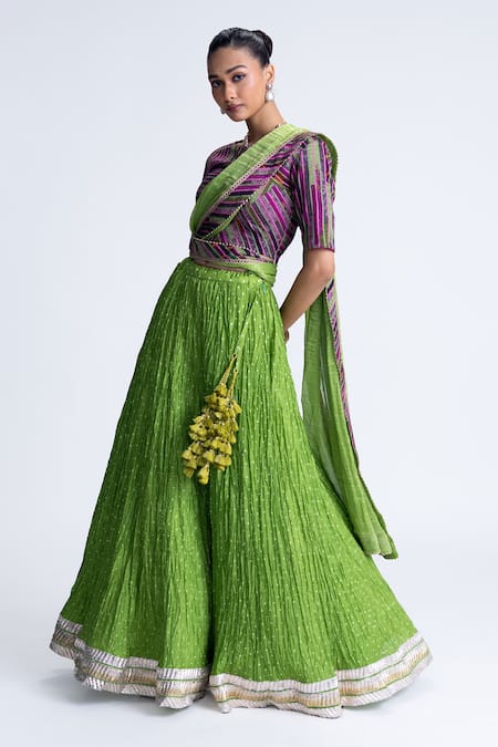 Naina Jain_Green Georgette, Silk Gota Patti Round Neck Bandhani Crushed Lehenga Set _Online_at_Aza_Fashions