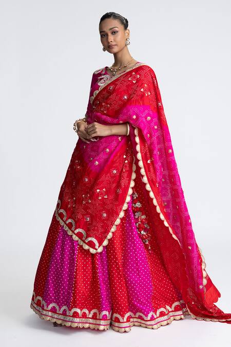 Buy_Naina Jain_Red Silk Gota Patti Round Neck Rani Bandhani Lehenga Set _Online_at_Aza_Fashions