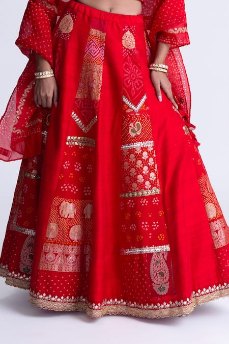 Naina Jain_Red Silk, Organza Embroidery, Patchwork, Gota Patti V-neck Lehenga Set _at_Aza_Fashions