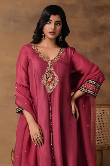 ISHA GUPTA TAYAL_Pink Silk, Organza Embroidery V-neck Kurta Set _Online_at_Aza_Fashions