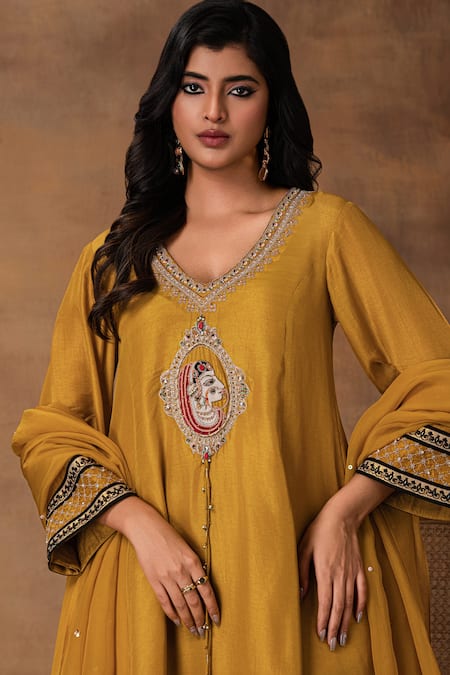 Buy_ISHA GUPTA TAYAL_Gold Silk, Organza Embroidery Round Neck Yellow Kurta Set _Online_at_Aza_Fashions