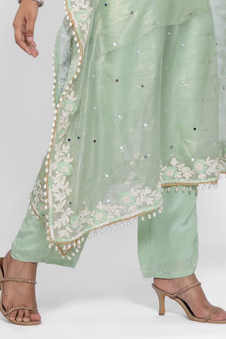 Ellemora Fashions Green Thread Kaftan Kurta Set Online at Aza Fashions Ellemora Fashions_Green Thread Kaftan Kurta Set _Online_at_Aza_Fashions