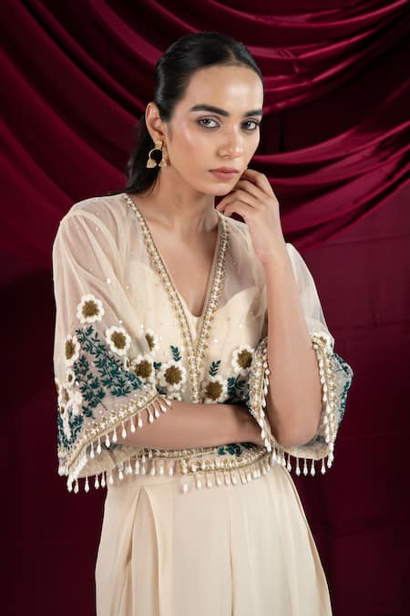 Buy_Ellemora Fashions_Cappuccino Calm Embroidered Shrug Set 