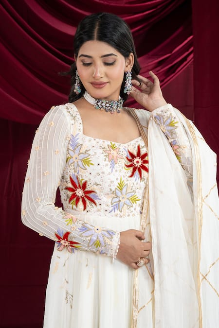 Shop_Ellemora Fashions_Off White Crepe Embroidery, Metallic Thread, Shahi Safed Anarkali With Dupatta _Online_at_Aza_Fashions