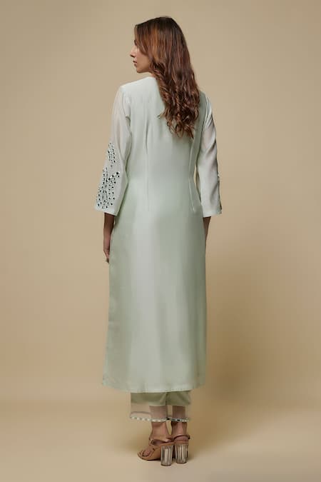 Shop Asaga Mint Chanderi, Muslin, Organza Mirrors V-neck Eira Work Kurta Set at Aza Fashions Shop_Asaga_Mint Chanderi, Muslin, Organza Mirrors V-neck Eira Work Kurta Set _at_Aza_Fashions