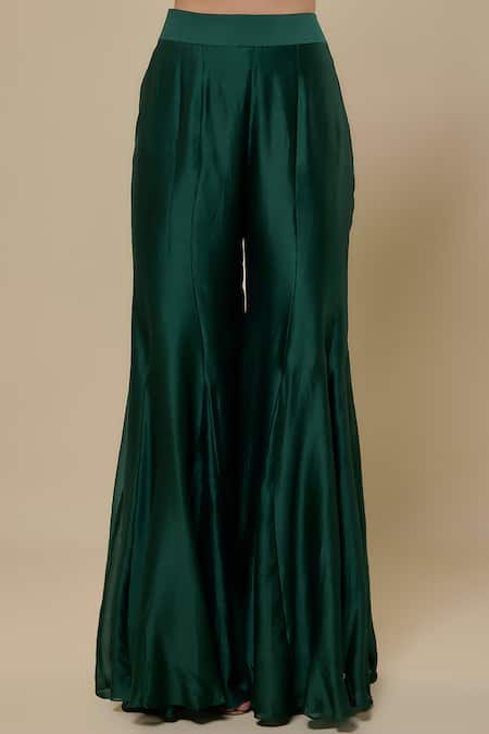 Asaga Emerald Green Chanderi, Organza Embroidery V-neck Aangan Kurta Sharara Set Online at Aza Fashions Asaga_Emerald Green Chanderi, Organza Embroidery V-neck Aangan Kurta Sharara Set _Online_at_Aza_Fashions