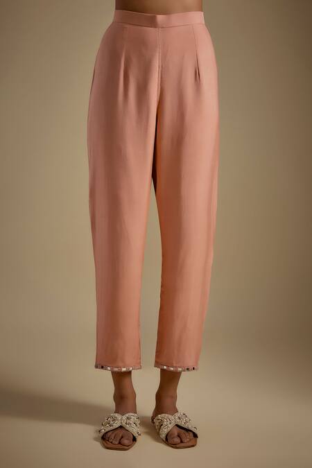 Asaga Rose Gold Chanderi, Muslin, Organza V-neck Stylique Kurta Pant Set Online at Aza Fashions Asaga_Rose Gold Chanderi, Muslin, Organza V-neck Stylique Kurta Pant Set _Online_at_Aza_Fashions