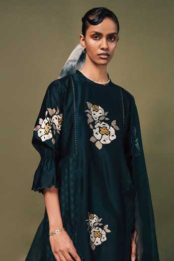Arcvsh By Pallavi Singh_Blue Chanderi, Brocade, Silk Embroidery Round Neck Flower Kurta And Pant Set _Online_at_Aza_Fashions