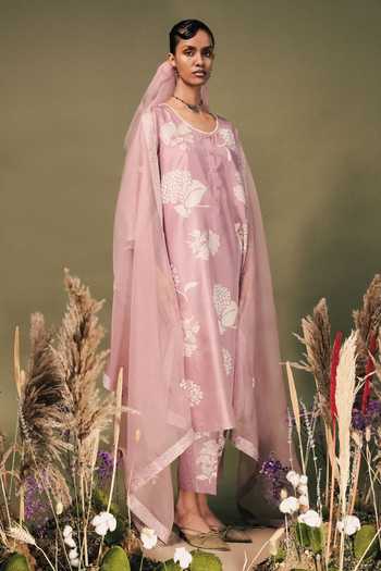 Buy Arcvsh By Pallavi Singh Purple Silk, Organza Embroidery Round Neck Rosette Print Kurta And Pant Set at Aza Fashions Buy_Arcvsh By Pallavi Singh_Purple Silk, Organza Embroidery Round Neck Rosette Print Kurta And Pant Set _at_Aza_Fashions