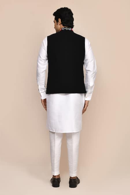 Arihant Rai Sinha Embroidered Nehru Jacket 