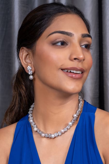 Ananta Jewels Floral Necklace Set 