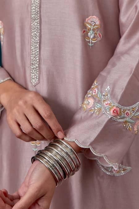 Anantaa By Roohi Moon Embroidered Kurta & Pant Set at Aza Fashions Anantaa By Roohi_Moon Embroidered Kurta & Pant Set _at_Aza_Fashions