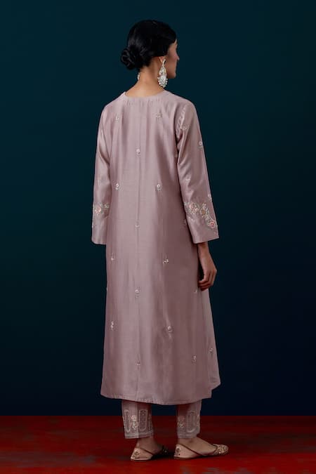 Shop Anantaa By Roohi Silk Chanderi Embroidered Kurta With Pant at Aza Fashions Shop_Anantaa By Roohi_Silk Chanderi Embroidered Kurta With Pant _at_Aza_Fashions
