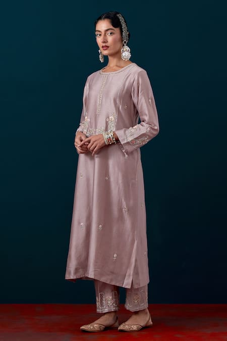 Buy Anantaa By Roohi Silk Chanderi Embroidered Kurta With Pant Online at Aza Fashions Buy_Anantaa By Roohi_Silk Chanderi Embroidered Kurta With Pant _Online_at_Aza_Fashions