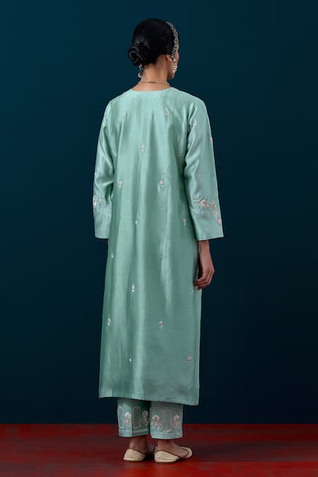 Anantaa By Roohi Floral Motif Kurta With Pant 