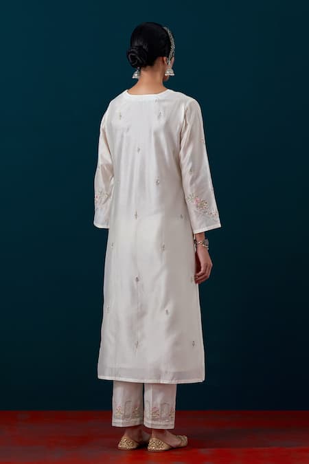 Anantaa By Roohi Florette Embroidered Kurta & Pant Set 