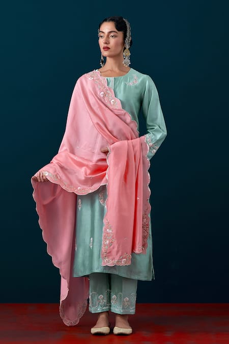 Anantaa By Roohi Floral Border Embroidered Dupatta at Aza Fashions Anantaa By Roohi_Floral Border Embroidered Dupatta _at_Aza_Fashions