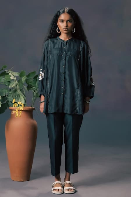 Arcvsh By Pallavi Singh Green Stripe Embroidered Shirt