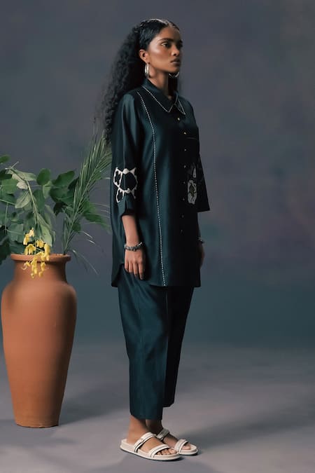 Shop_Arcvsh By Pallavi Singh_Green Silk, Chanderi Embroidery Collared Set _Online_at_Aza_Fashions