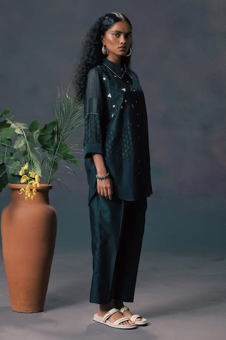 Buy_Arcvsh By Pallavi Singh_Green Silk, Chanderi Embroidery Collared Lace Shirt And Pant Set _Online_at_Aza_Fashions