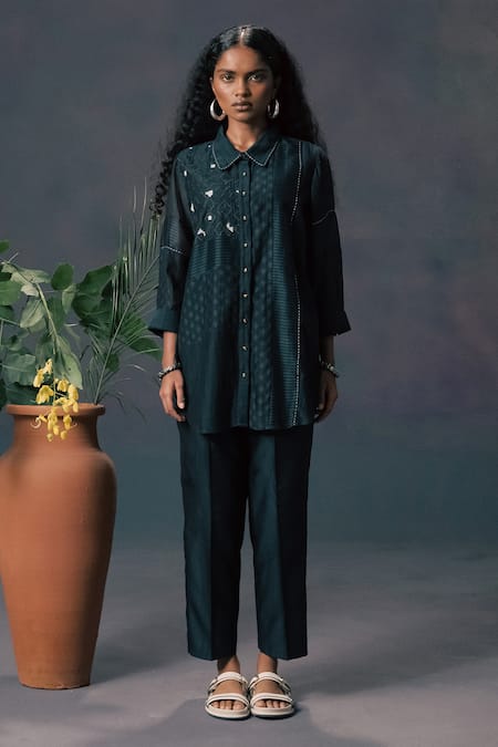 Buy_Arcvsh By Pallavi Singh_Green Chanderi Embroidery Collared Lace Shirt _Online_at_Aza_Fashions