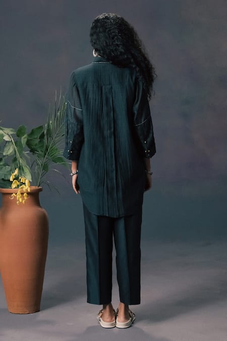 Arcvsh By Pallavi Singh Green Lace Embroidered Shirt 