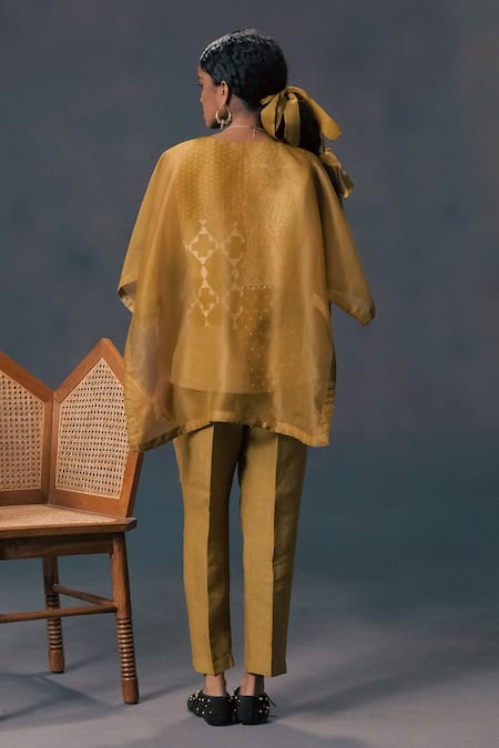 Arcvsh By Pallavi Singh Moss Green Double Layer Kaftan Set 