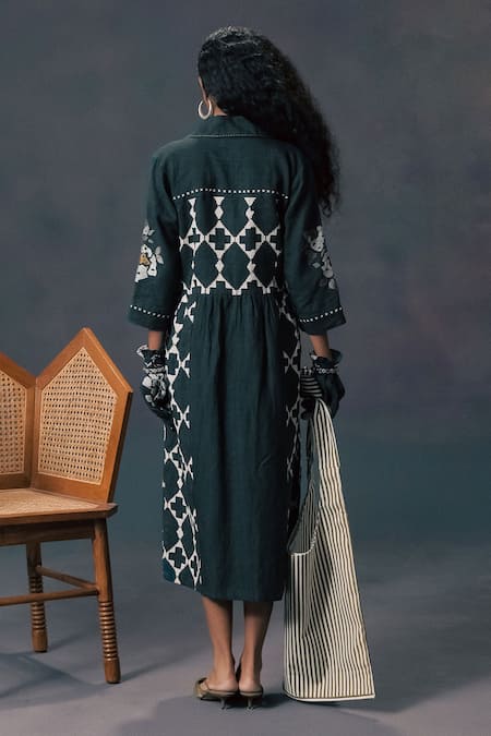 Arcvsh By Pallavi Singh Green Linen Embroidered Shirt Dress 