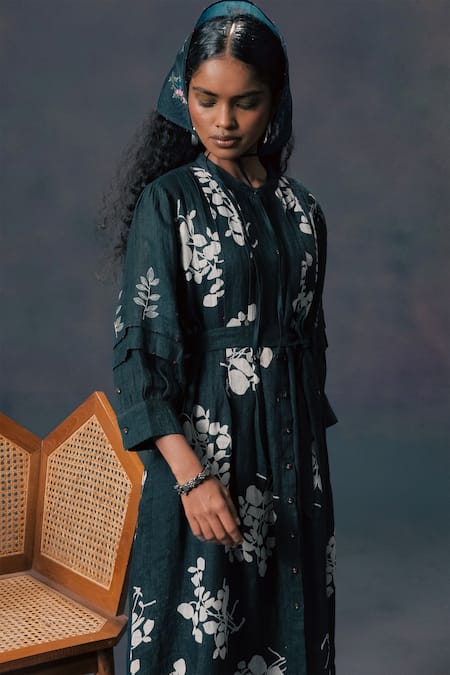 Buy_Arcvsh By Pallavi Singh_Green Linen Embroidery Round Neck Discharge Print Gauze Dress _Online_at_Aza_Fashions