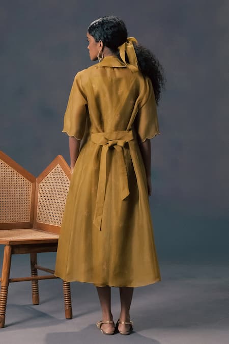 Arcvsh By Pallavi Singh Scalloped Organza Jacket & Silk Chanderi Dress 