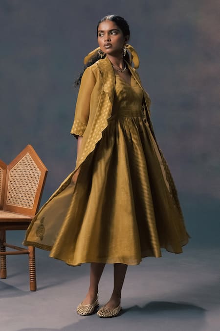 Arcvsh By Pallavi Singh_Mauve Organza Embroidery Round Neck, Moss Green Jacket And Strap Dress _Online_at_Aza_Fashions
