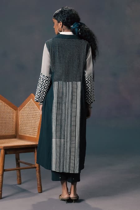 Arcvsh By Pallavi Singh Green Embroidered Jacket Pant Set 