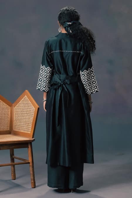 Arcvsh By Pallavi Singh Green Silk Chanderi Embroidered Set 