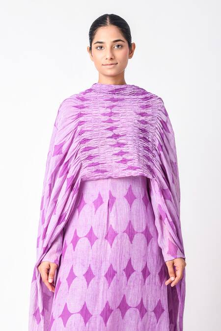 JAYATI GOENKA Purple Chanderi Silk Round Neck Geometric Print Kurta Set at Aza Fashions JAYATI GOENKA_Purple Chanderi Silk Round Neck Geometric Print Kurta Set _at_Aza_Fashions