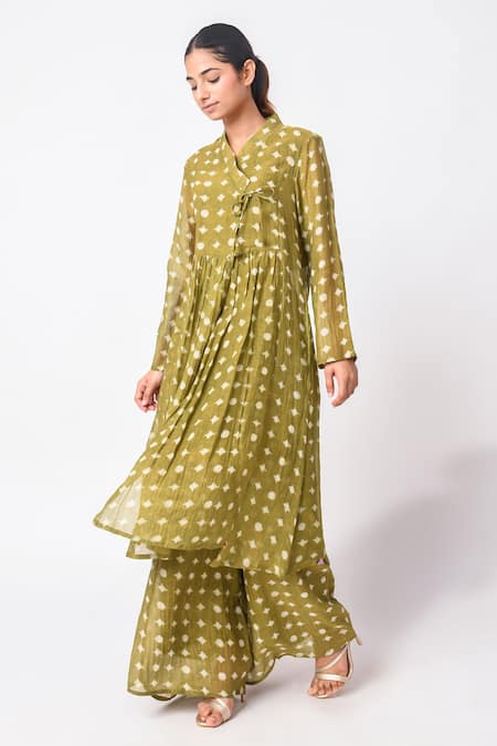 JAYATI GOENKA_Green Chanderi Silk Embroidery Mandarin Geometric Print Angarkha And Palazzo Set _Online_at_Aza_Fashions