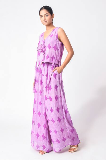 Buy_JAYATI GOENKA_Purple Chanderi Silk V-neck Printed Vest And Pant Set _Online_at_Aza_Fashions