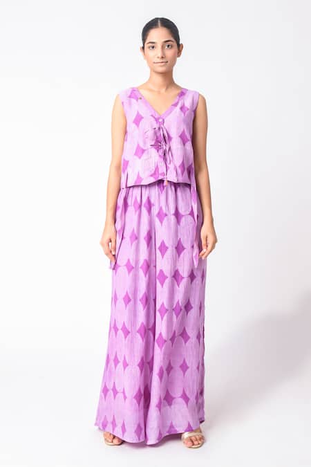 Shop_JAYATI GOENKA_Purple Chanderi Silk V-neck Printed Vest And Pant Set _Online_at_Aza_Fashions