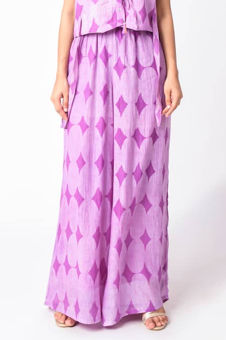 JAYATI GOENKA_Purple Chanderi Silk V-neck Printed Vest And Pant Set _at_Aza_Fashions
