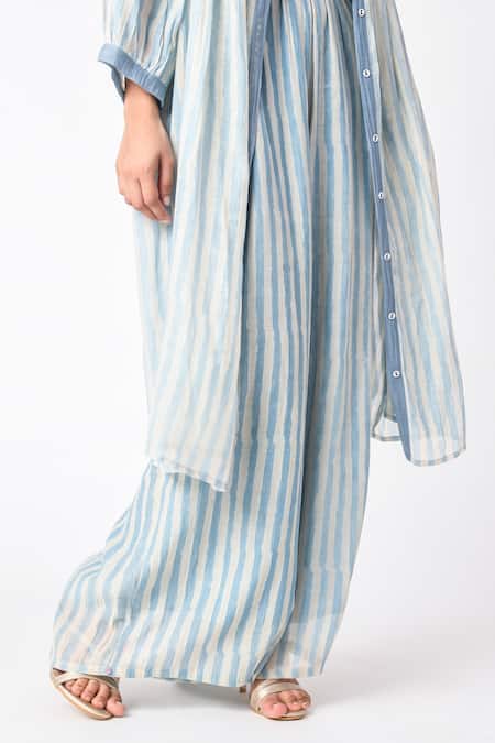 JAYATI GOENKA Blue Chanderi Silk V-neck, Collared Printed Jacket Pant Set at Aza Fashions JAYATI GOENKA_Blue Chanderi Silk V-neck, Collared Printed Jacket Pant Set _at_Aza_Fashions