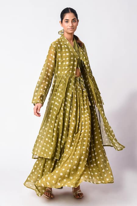 Buy_JAYATI GOENKA_Green Chanderi Silk Round Neck, Printed Kurta Set _Online_at_Aza_Fashions