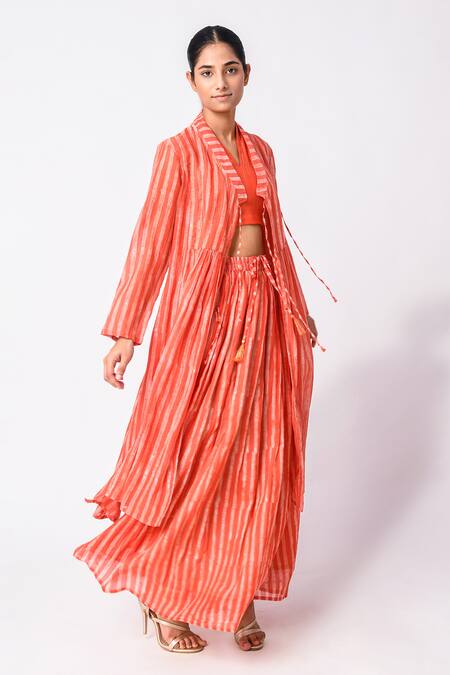 JAYATI GOENKA_Orange Chanderi Silk Mandarin Collar, V-neck Printed Kurta Palazzo Set _Online_at_Aza_Fashions