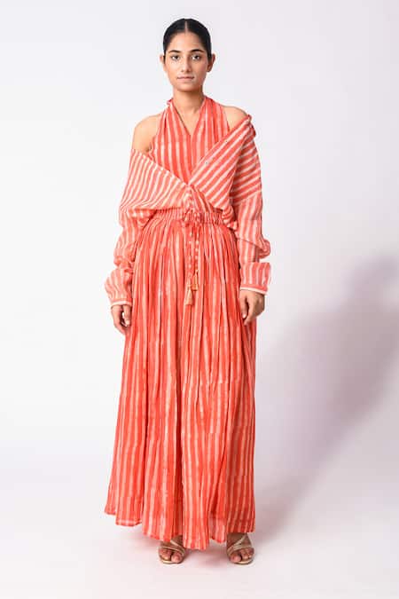 Shop_JAYATI GOENKA_Red Chanderi Silk Cowl Neck Linear Print Kurta Skirt Set _Online_at_Aza_Fashions