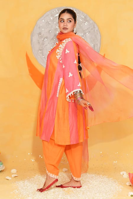Shop_Jyoti Bansal_Orange Organza, Chanderi, Cotton Embroidery, Mirrors, Colorblock Kurta Set _Online_at_Aza_Fashions