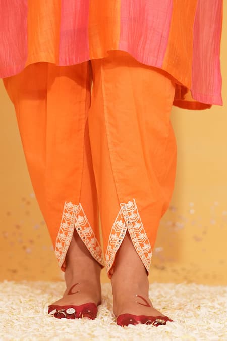 Buy_Jyoti Bansal_Orange Organza, Chanderi, Cotton Embroidery, Mirrors, Colorblock Kurta Set 