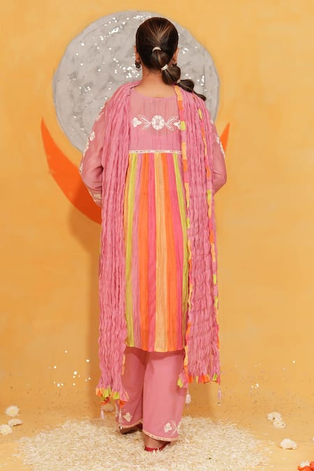 Jyoti Bansal Yoke Embroidered Kurta Set 