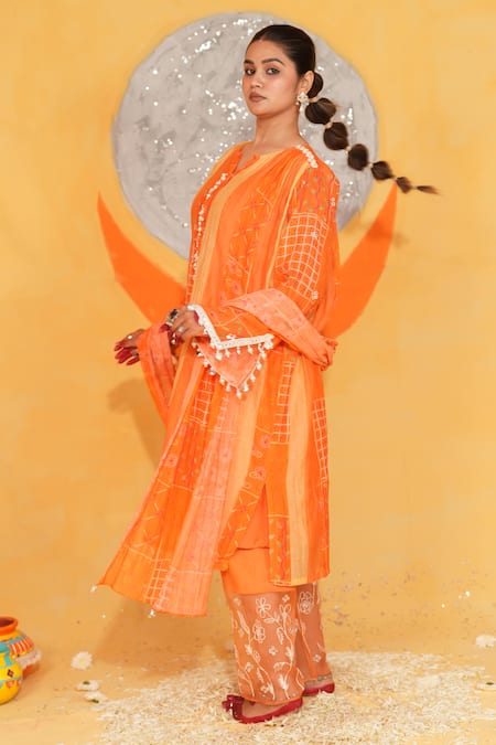 Buy_Jyoti Bansal_Abstract Print Kurta Set _Online_at_Aza_Fashions