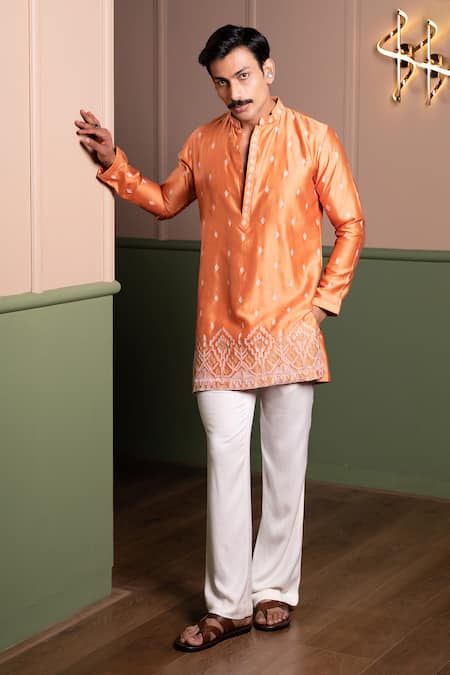 Kaaj Button Tetris Embroidered Kurta Set 