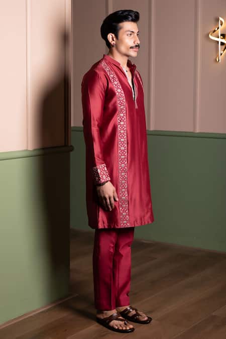 Shop_Kaaj Button_Applique Panel Kurta Set _Online_at_Aza_Fashions