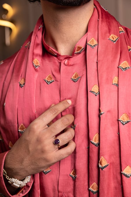 Kaaj Button_Triangle Buti Kurta Stole Set _at_Aza_Fashions