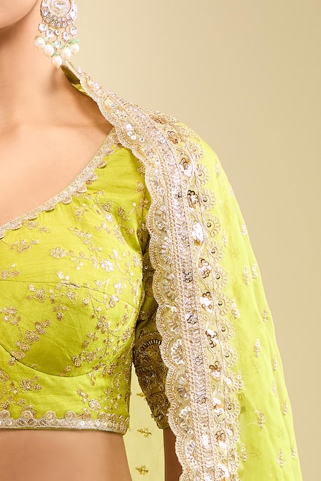 Samyukta Singhania_Green Silk, Organza Sequins, Embroidery V-neck Lehenga Blouse Set _Online_at_Aza_Fashions